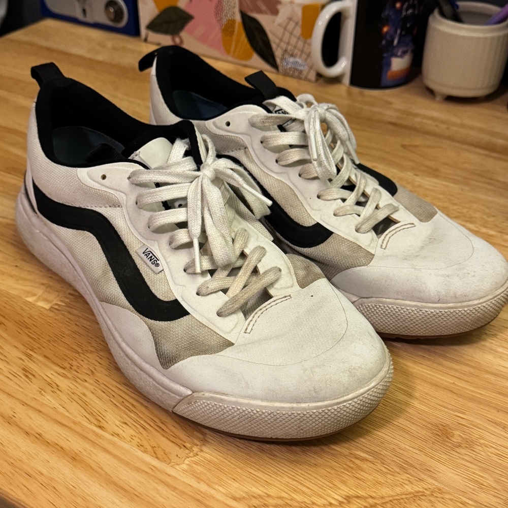 Vans Ultra Range White
